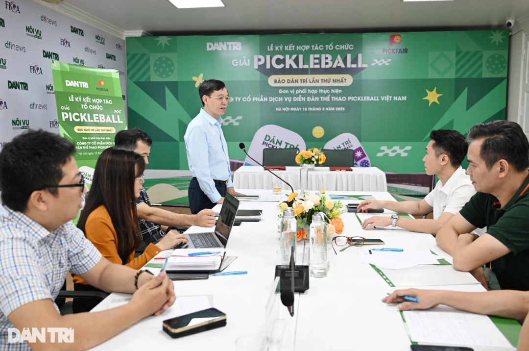 Báo Dân trí và PICKFAIR ký kết hợp tác tổ chức giải pickleball báo Dân trí lần thứ nhất