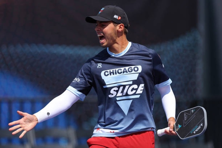 Ben Johns tiết lộ về số lượng vợt pickleball sử dụng qua các giải đấu