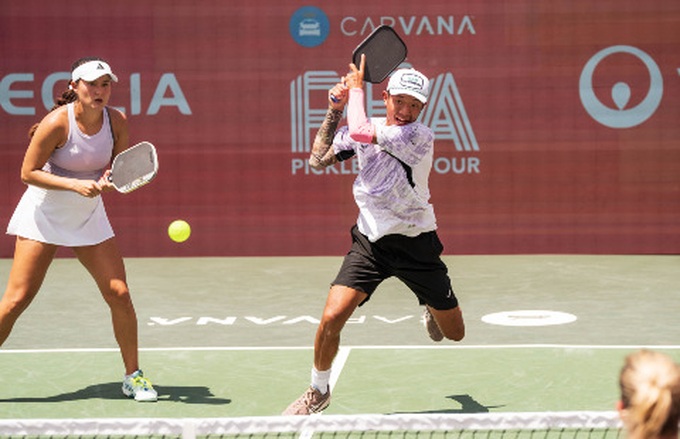 Ngược dòng nghẹt thở, Quang Dương tiến sâu tại giải pickleball ở Mỹ - 1