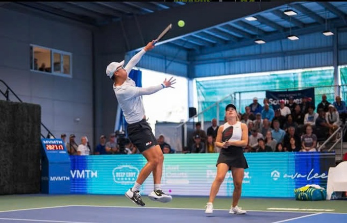Lợi thế của người thuận tay trái khi chơi pickleball - 1 Lợi thế của người thuận tay trái khi chơi pickleball - 1